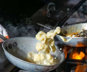 Cacio e Pepe in the pan